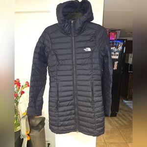 The North Face Women's Navy Puffer Coat
